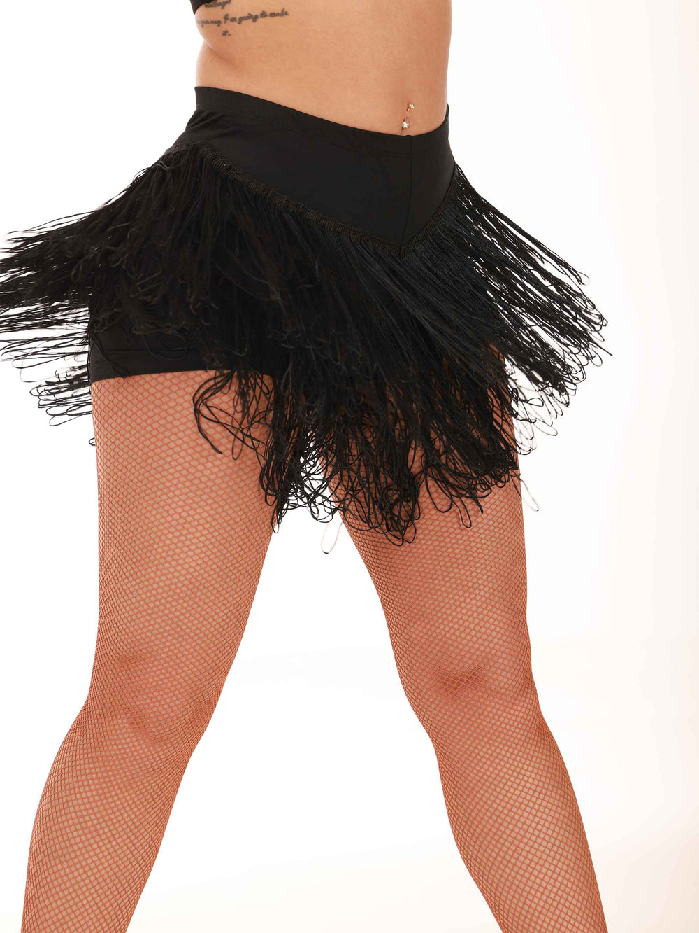 Jupe-Short Femme de Danse Latine – Modèle Valentina – Couleur Noir - vue en mouvement