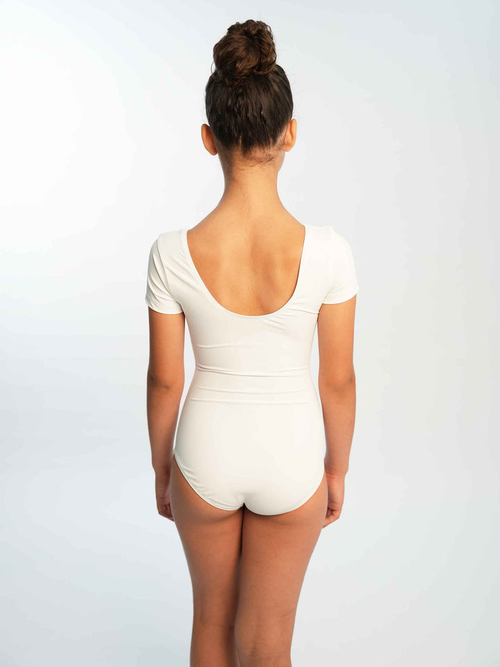 Body de ballet à maniche corte da bambina, style classique et sobre, encolure arrondie et dos dégagé, parfait pour les lezione quotidiens de ballet et les performances, couleur bianco - vue arrière