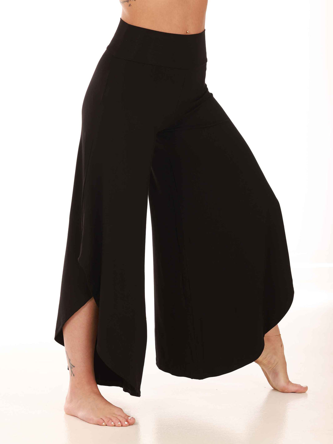 Pantalon flouncy pour danse jazz, danse contemporaine et spectacles pour femme, coupe large et évasée, taille haute pour un ajustement flatteur et sécurisé, couleur noir