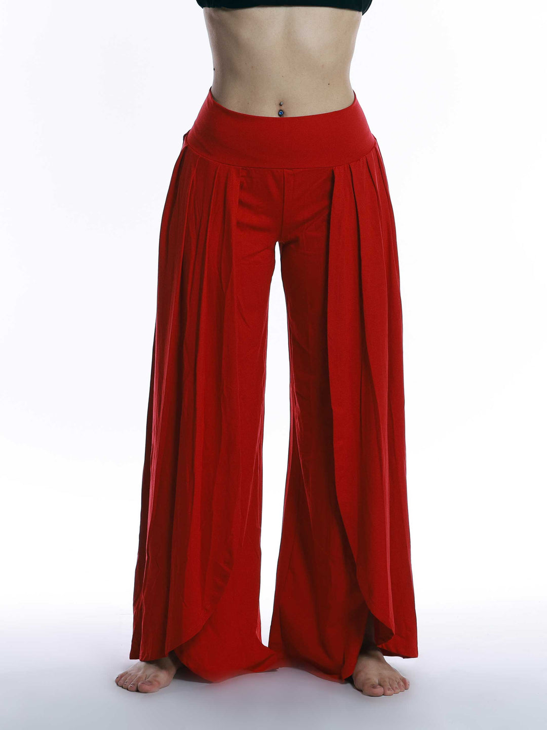 Tenue of danse red for women – pants with fentes and ceinture large for comfort and style.