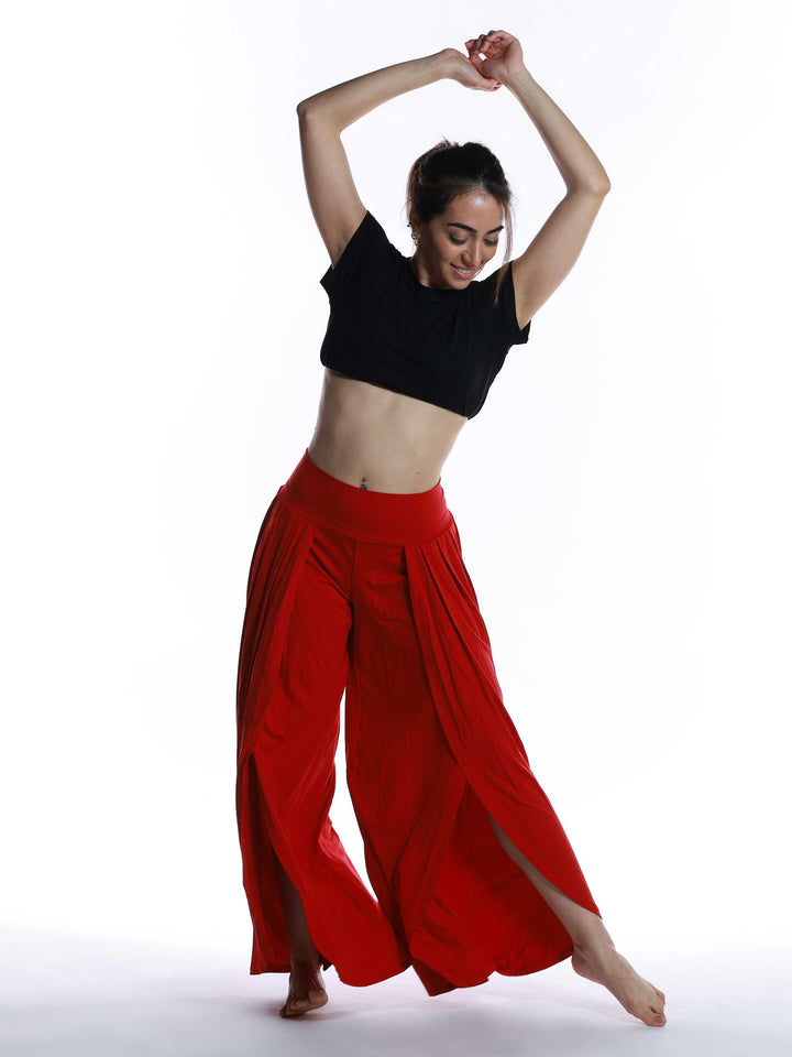 Pants red flowing for contemporary dance – style Freeform with coupe ouverte.