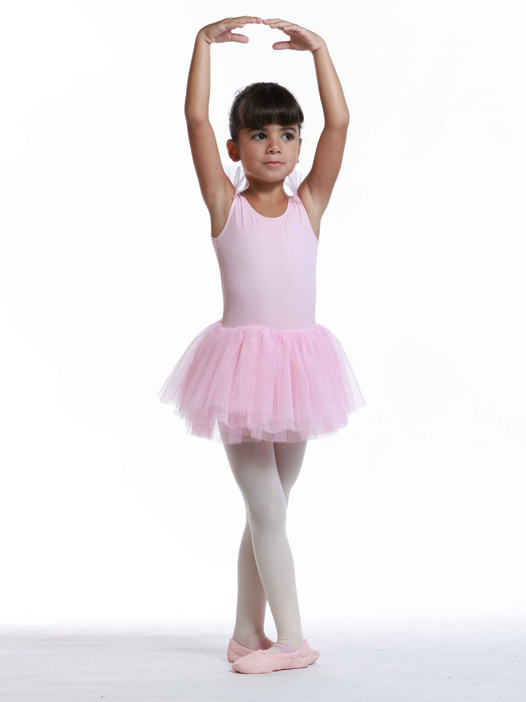 Robe tutu à manches volantes en tulle pour filles, jupe volumineuse à plusieurs couches, détail en forme de cœur au dos, idéale pour les cours et spectacles de danse classique, couleur rose clair - vue de face