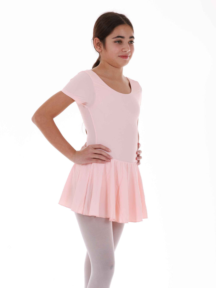 Dress de ballet à short sleeves for girls, skirt flowing attachée, encolure arrondie et dos dégagé pour un look flatteur, couleur pink saumon - vue de côté