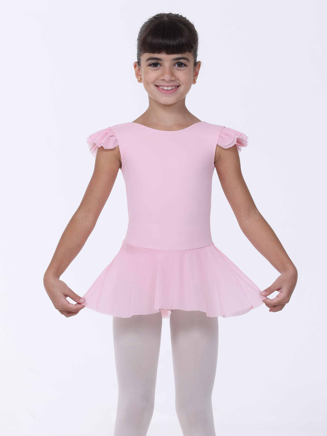 Danseuse in abito di danse rosa clair – gonna légère e épaules ornées di volants.