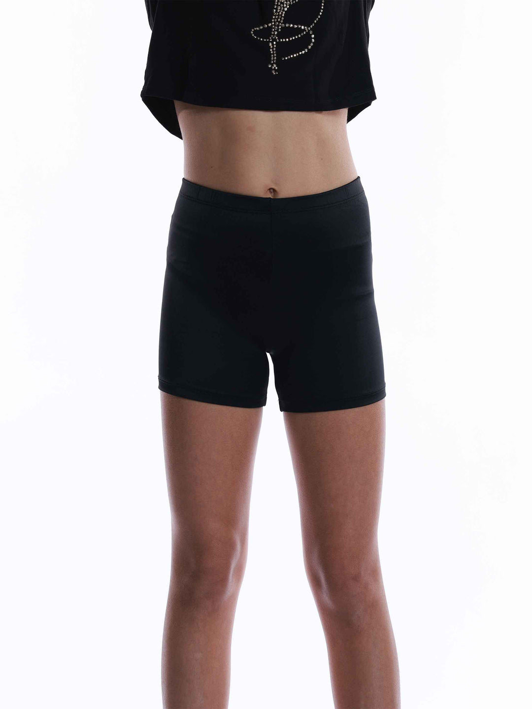 Short basique de danse et gymnastique for girls, black, avec forme culotte pour un ajustement comfortable. Size élastique de 2 cm pour un maintien parfait et coupe courte pour une freedom of movement optimale. Parfait pour les class de danse, la gymnastique et autres activités sportives