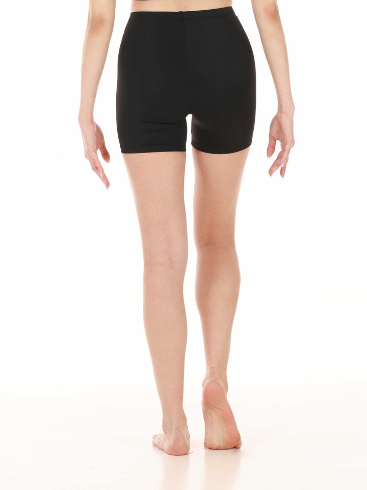 Short basique de danse et de yoga for women - coupe fittede, taille Moyenne, tissu stretchy et breathable - couleur black - vue arrière